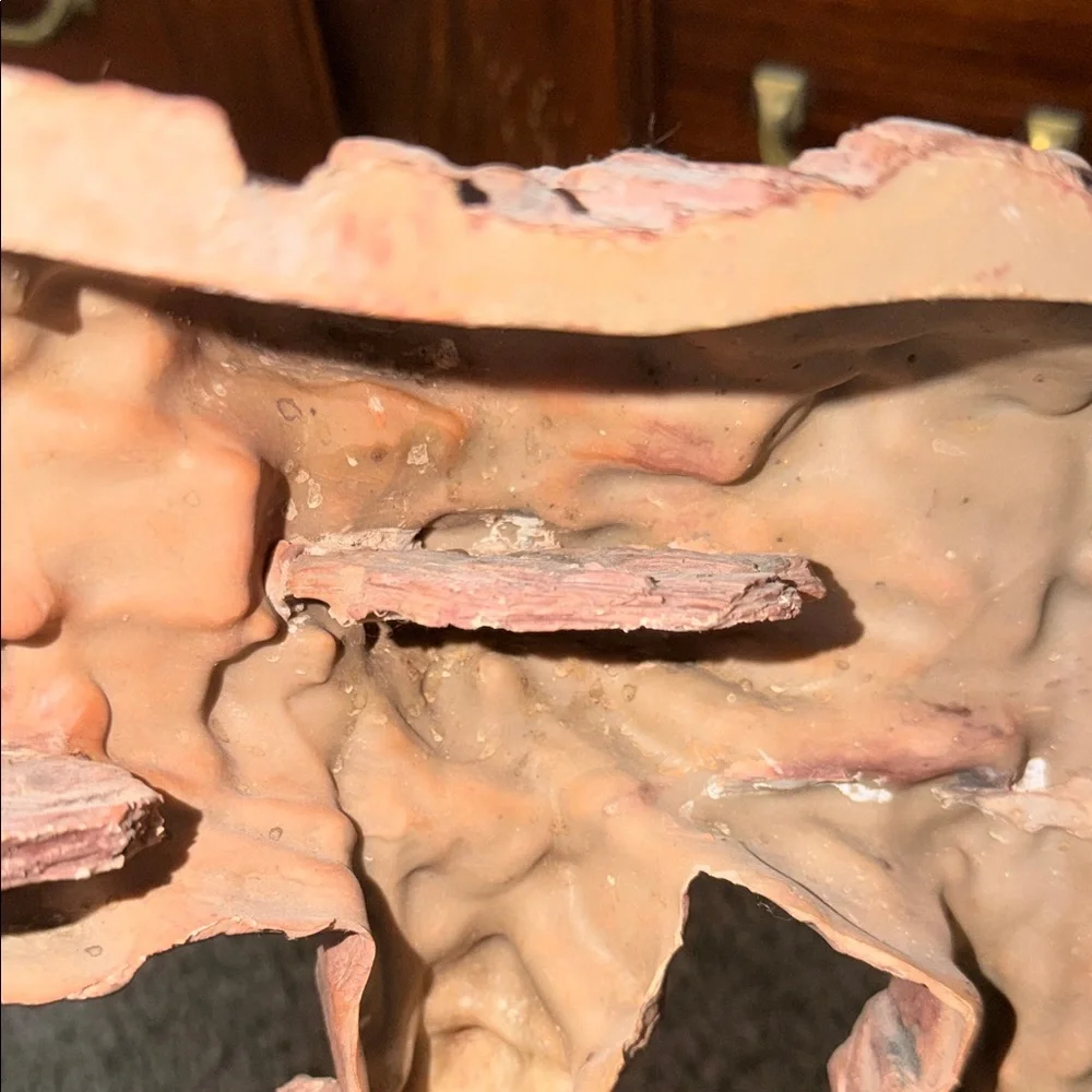 Rustic Brown Reptile Habitat Rock Formation